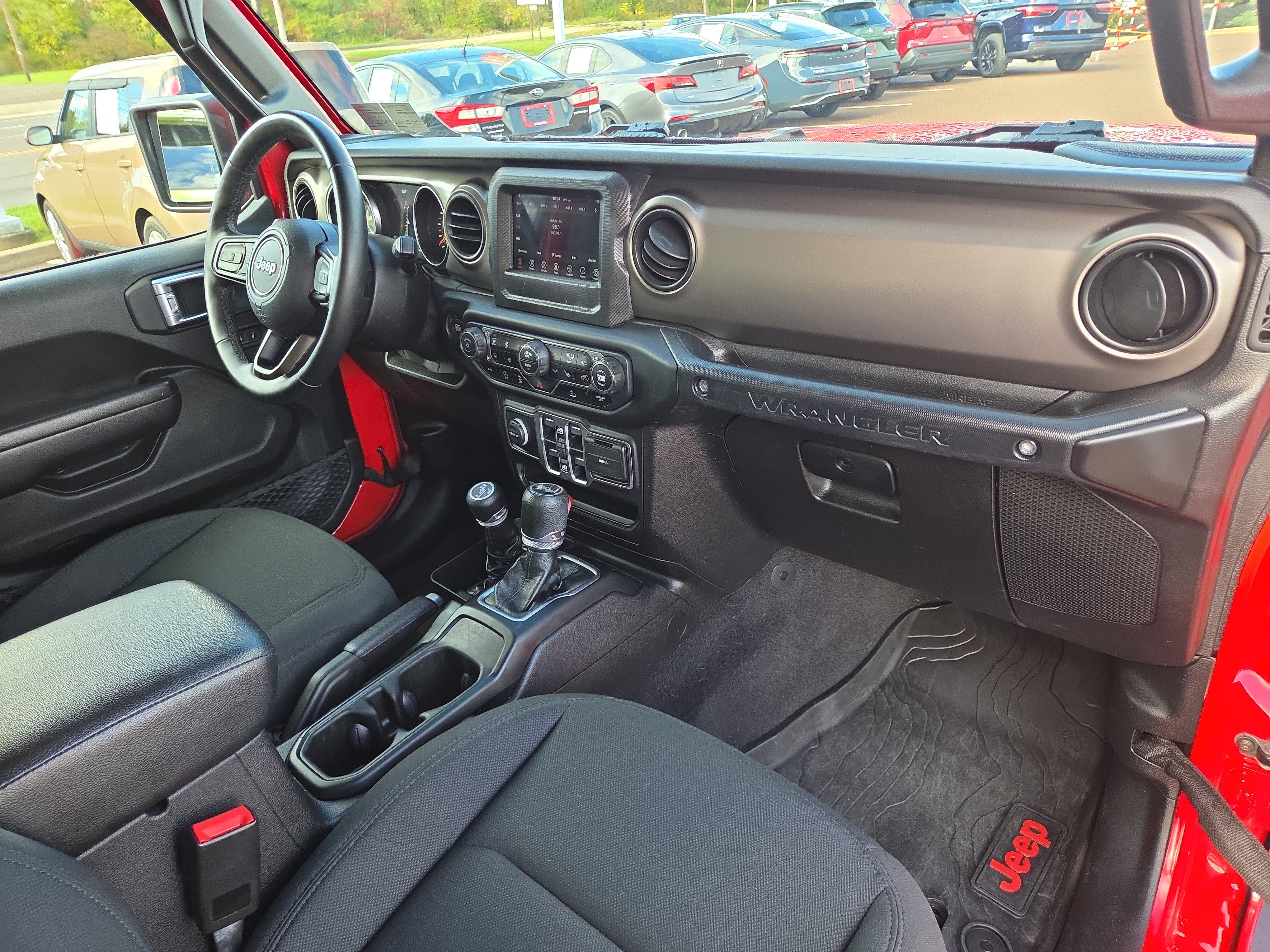 Used 2021 Jeep Wrangler Unlimited Sport AWD/4WD image 18