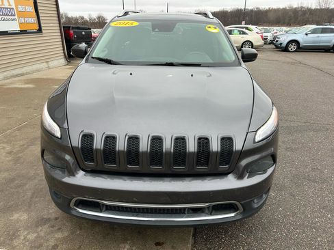 Used 2015 Jeep Cherokee Limited w/ Luxury Group FWD image 2