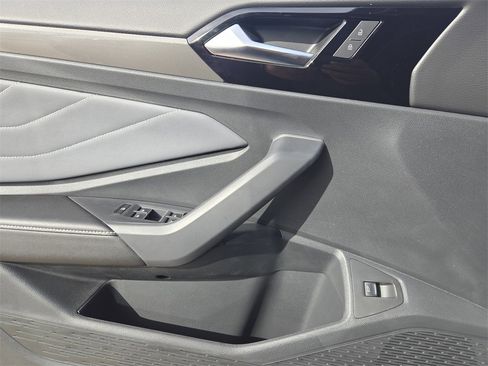 New 2026 Volkswagen Jetta SEL image 17