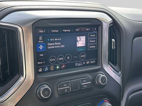 Certified 2021 Chevrolet Silverado 1500 LT Trail Boss w/ Convenience Package II image 31