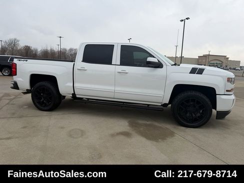 Used 2018 Chevrolet Silverado 1500 LT w/ All Star Edition image 29