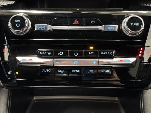 Used 2023 Ford Explorer ST-Line image 20