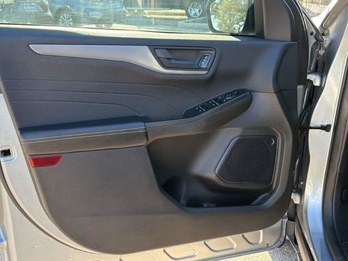 Used 2024 Ford Escape Active image 15