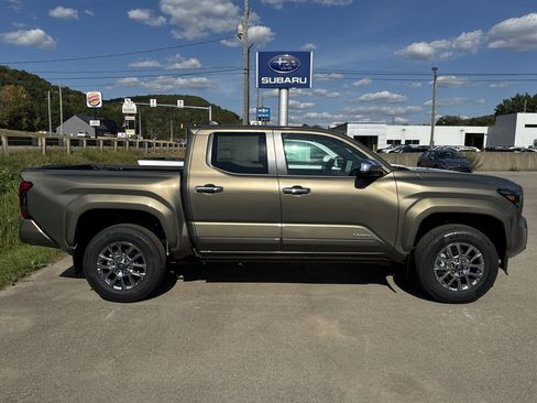 New 2025 Toyota Tacoma Limited AWD/4WD image 6