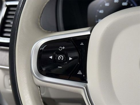 Used 2021 Volvo XC90 T8 Inscription w/ Protection Package Premier image 31