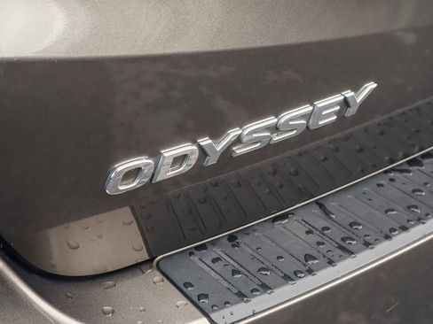 Used 2018 Honda Odyssey EX-L image 28