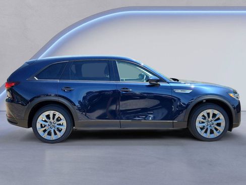 New 2026 MAZDA CX-90 3.3 Turbo w/ Preferred Package AWD/4WD image 2