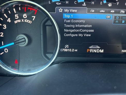 Used 2020 Ford F150 Lariat w/ Equipment Group 502A Luxury AWD/4WD image 8