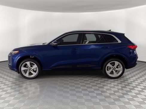 New 2026 Audi Q5 Premium AWD/4WD image 2