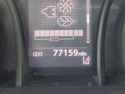 Used 2019 Toyota Camry LE image 24