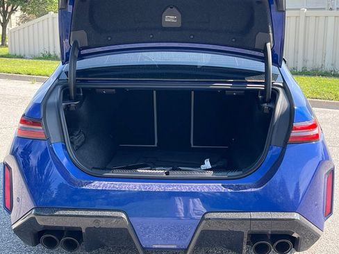 Used 2025 BMW M5 w/ Executive Package AWD/4WD image 25