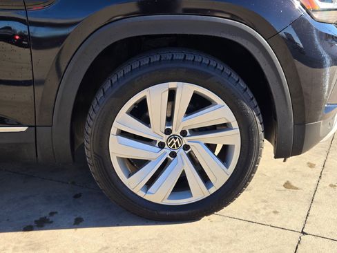 Used 2021 Volkswagen Atlas SEL image 32