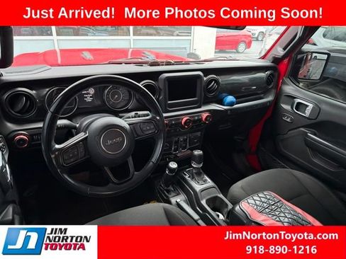 Used 2019 Jeep Wrangler Unlimited Sport AWD/4WD image 9