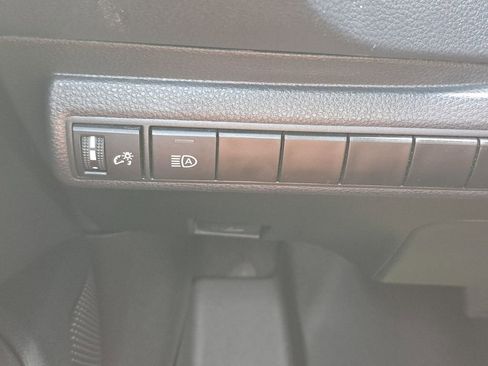Used 2024 Toyota Corolla LE FWD image 15