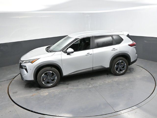 Used 2024 Nissan Rogue SV FWD image 41