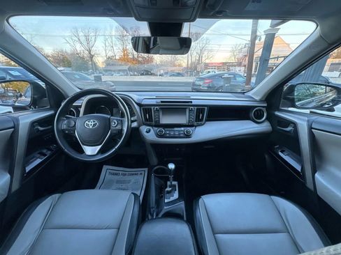 Used 2016 Toyota RAV4 Limited image 30