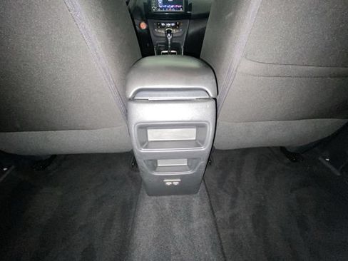 Used 2019 Nissan Sentra SR FWD image 27