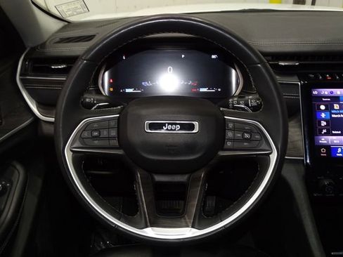 Used 2023 Jeep Grand Cherokee L Limited image 27