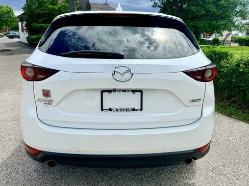 Used 2017 MAZDA CX-5 Touring w/ Preferred Equipment Package AWD/4WD image 5