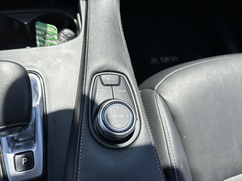 Used 2021 INFINITI QX50 Luxe w/ Appearance Package image 23