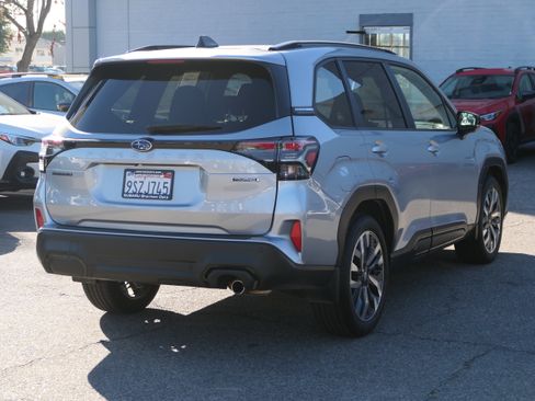 Certified 2025 Subaru Forester Touring w/ Popular Package - Touring image 6