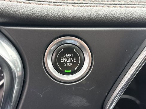 Used 2022 Chevrolet Blazer Premier w/ Enhanced Convenience Package image 23