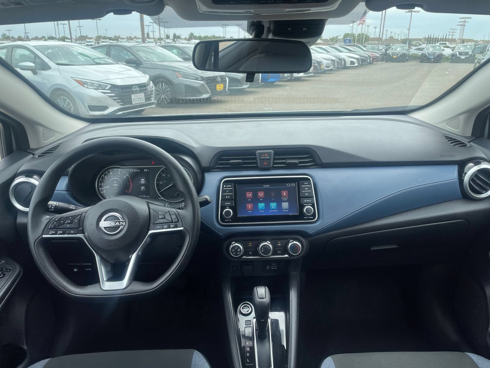 Used 2025 Nissan Versa SV FWD image 32