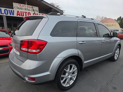 Used 2015 Dodge Journey R/T w/ Rear Seat Video Group image 5
