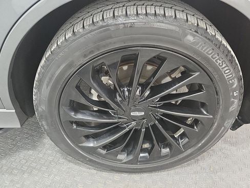 Used 2021 Lincoln Aviator Reserve w/ Equipment Group 210A image 32