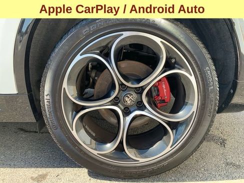 Used 2024 Alfa Romeo Stelvio Veloce image 9