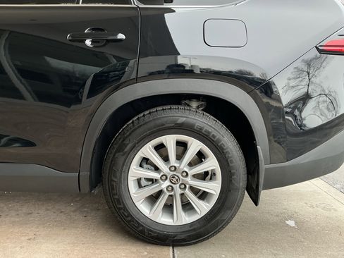 Used 2024 Toyota Grand Highlander XLE image 23