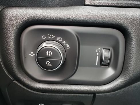Used 2026 RAM 1500 Big Horn AWD/4WD image 30