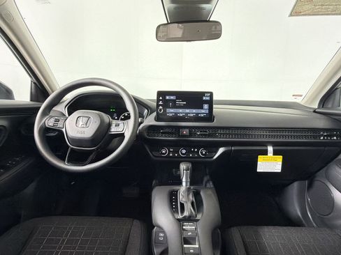 New 2026 Honda HR-V LX image 16