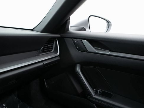 Certified 2022 Porsche 911 Carrera image 25