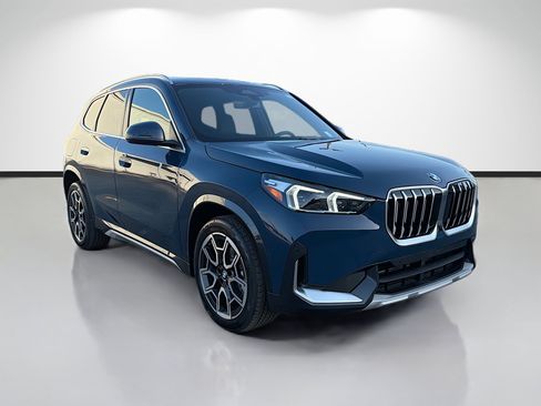 New 2026 BMW X1 xDrive28i w/ Technology Package AWD/4WD image 1