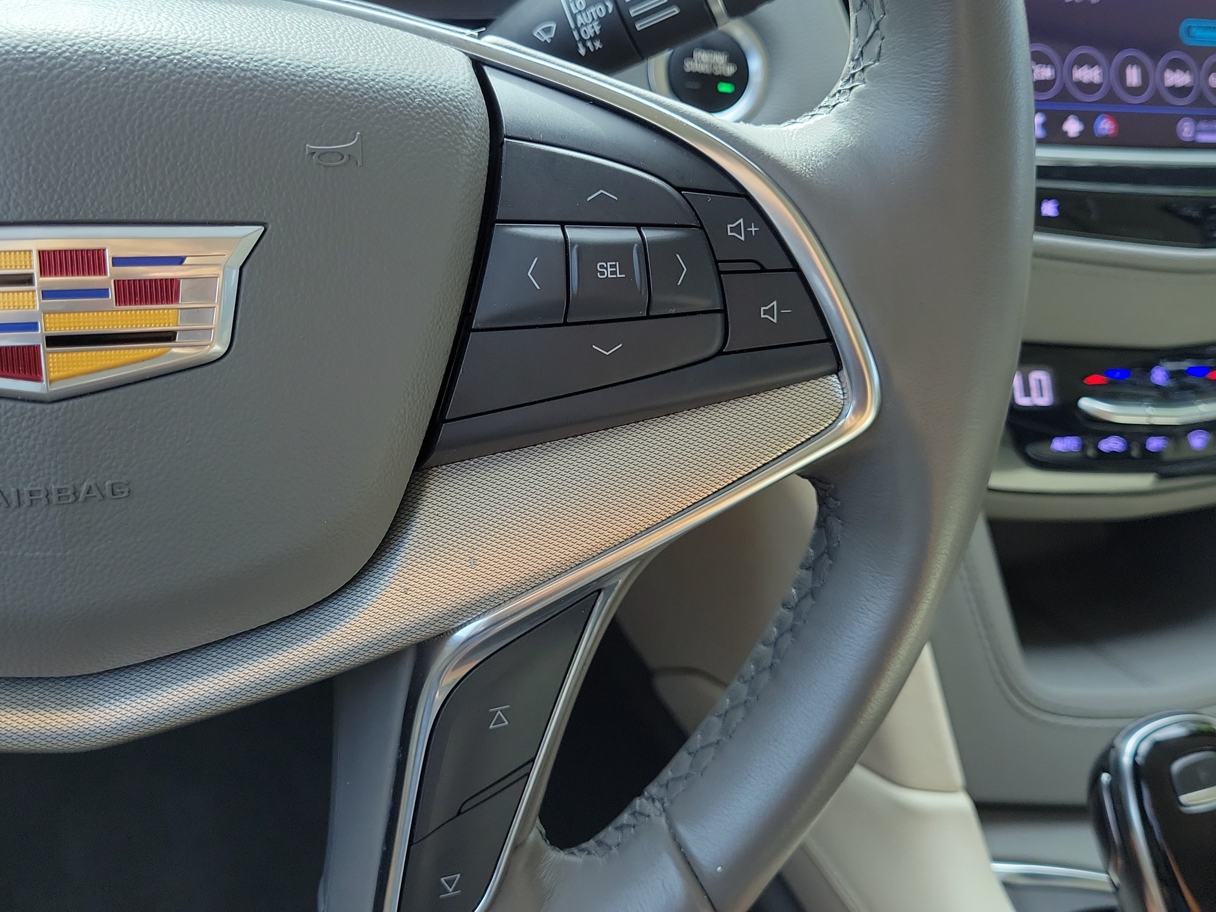 Used 2022 Cadillac XT5 Premium Luxury FWD image 23
