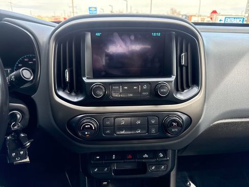 Used 2017 Chevrolet Colorado Z71 image 18