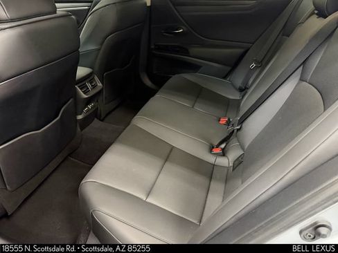 Used 2024 Lexus ES 350 w/ Premium Package FWD image 17