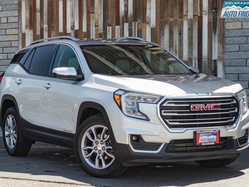 Used 2022 GMC Terrain SLT AWD/4WD image 9