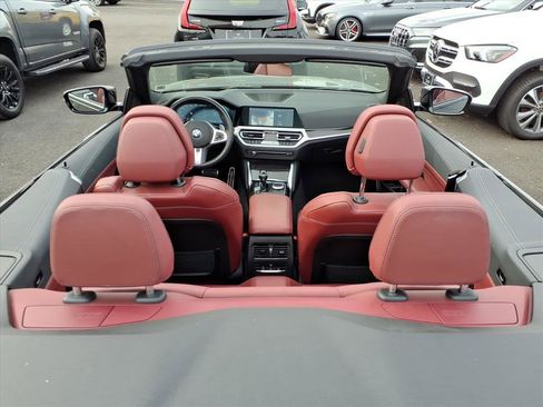 Used 2021 BMW M440i Convertible w/ Premium Package image 12