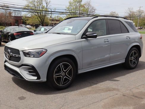 Used 2024 Mercedes-Benz GLE 450 4MATIC image 1