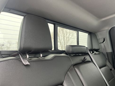 Used 2022 Chevrolet Silverado 3500 LTZ w/ LTZ Plus Package image 18