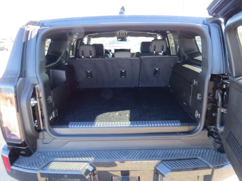Used 2025 GMC Hummer EV 3X AWD/4WD image 11