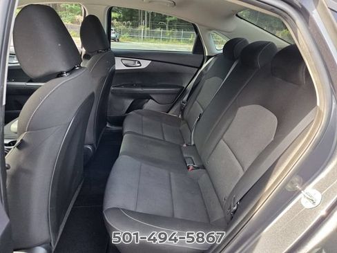 Used 2022 Kia Forte LXS FWD image 10