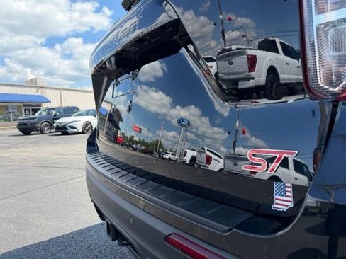 Used 2024 Ford Explorer ST w/ Equipment Group 401A AWD/4WD image 8
