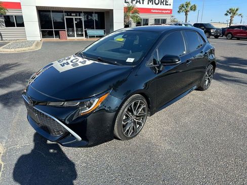 Used 2022 Toyota Corolla XSE FWD image 3