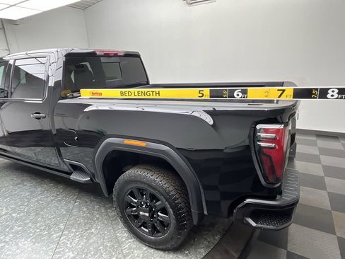 Certified 2025 GMC Sierra 2500 AT4 w/ Technology Package image 33