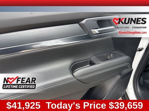 New 2026 GMC Terrain Elevation w/ Elevation Premium Package image 37