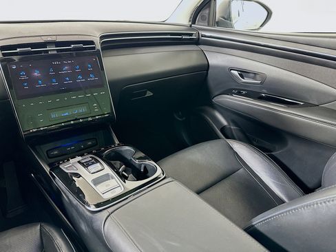 Certified 2022 Hyundai Tucson Limited image 25