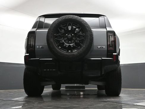 Used 2026 GMC Hummer EV SUV AWD/4WD image 27